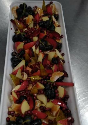 A picture of Mixed fruits.