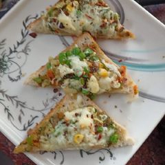 A picture of Spinach cheese toasty.