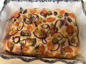 Una foto de amasadora focaccia