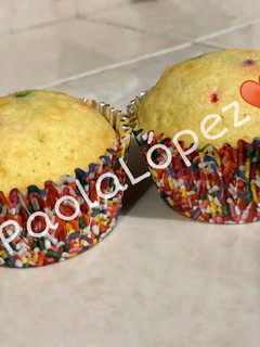 Una foto de Cupcakes de Chispitas de Colores