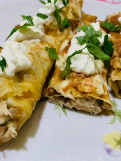 O poză a rețetei Clatite umplute cu carne de pui și ciuperci !.