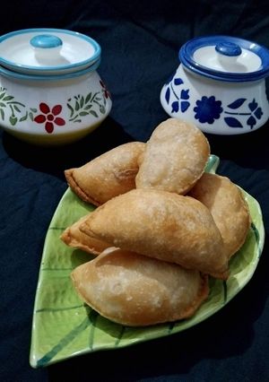 A picture of Coconut Gujia.