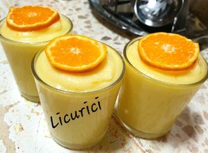 O poză a rețetei Budincă de griș cu portocale.