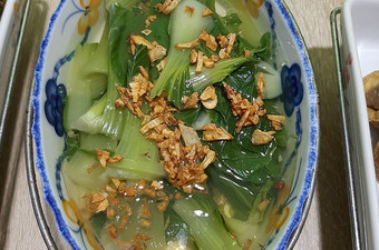Langkah Mudah untuk Membuat Bening pokcoy cah bawang putih Untuk Pemula