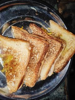 आलू के सैंडविच(aloo ke sandwich recipe in hindi) रेसिपी मुख्य फोटो