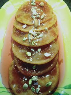 पाका मधली दहीपुरी (pakamadhli dahi puri recipe in marathi) रेसिपी चे मुख्य फोटो