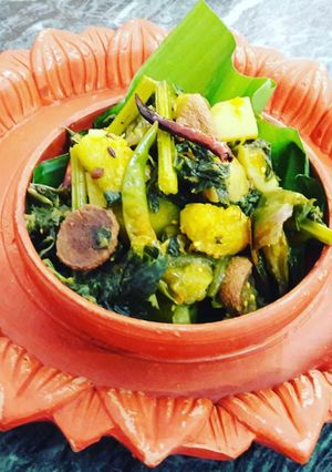 লাউ শাক চচ্চড়ি (lau shak chorchori recipe in bengali) রেসিপির প্রধান ছবি