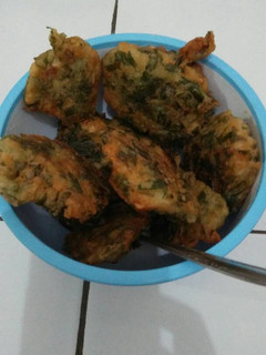 Foto resep 19. Bakwan Kangkung ala Nani