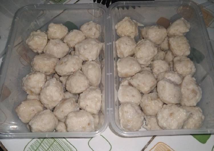 Bahan Bakso ayam mix udang | Cara Membuat Bakso ayam mix udang Yang Lezat