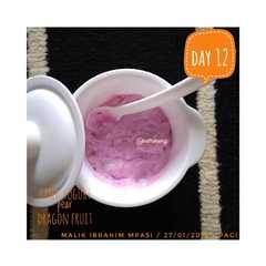 รูปของ Mpasi : Yogurt, pir, buah naga
