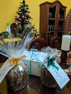 Una foto de Pan dulce con harina pureza