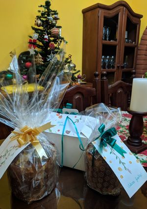 Una foto de Pan dulce con harina pureza