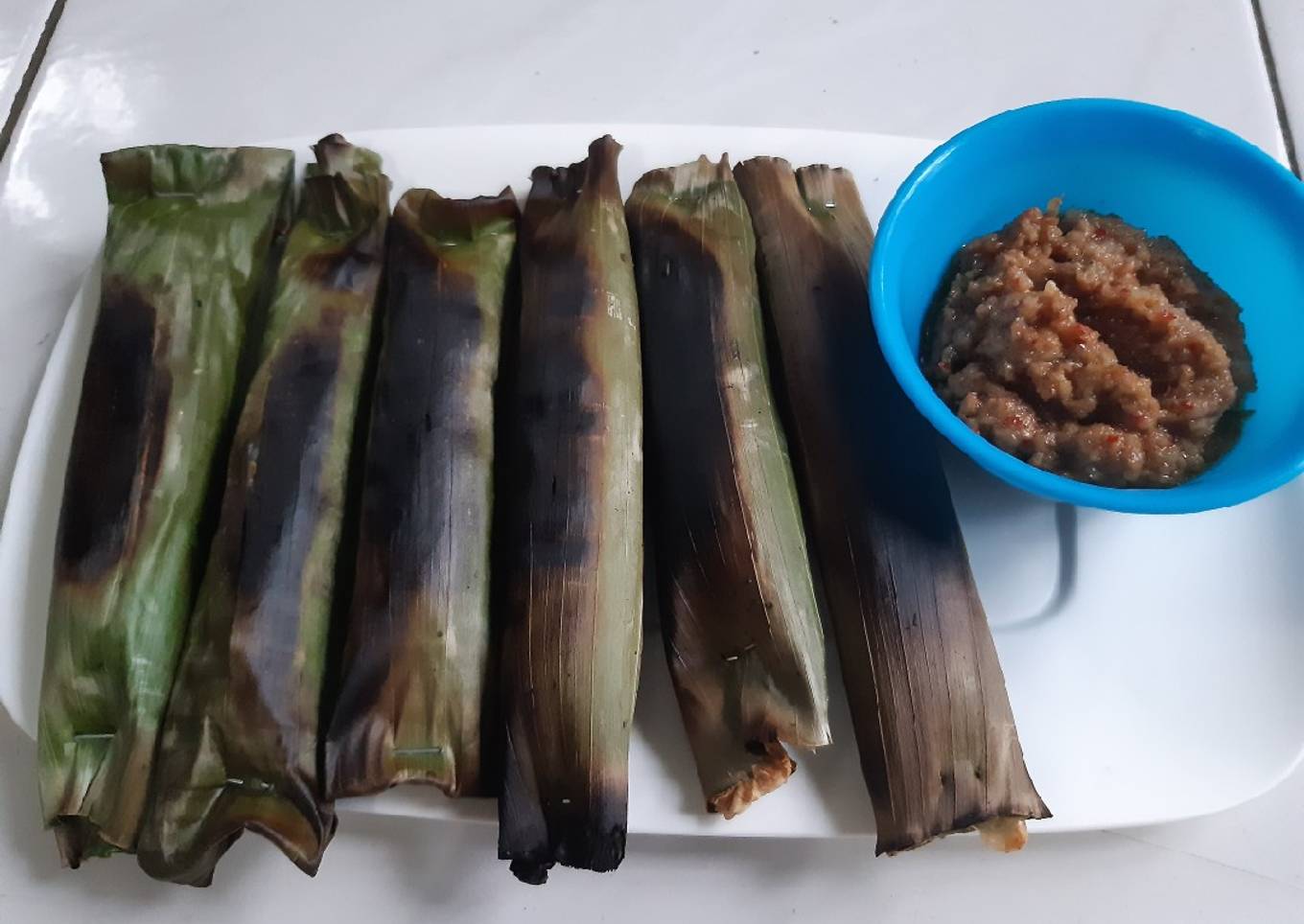Otak otak bumbu kacang