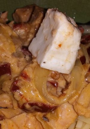 Una foto de Pasta Chipotle Cremosa Con Atún