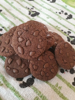 Una foto de Cookies de avena, cacao y okara de maní 🍪