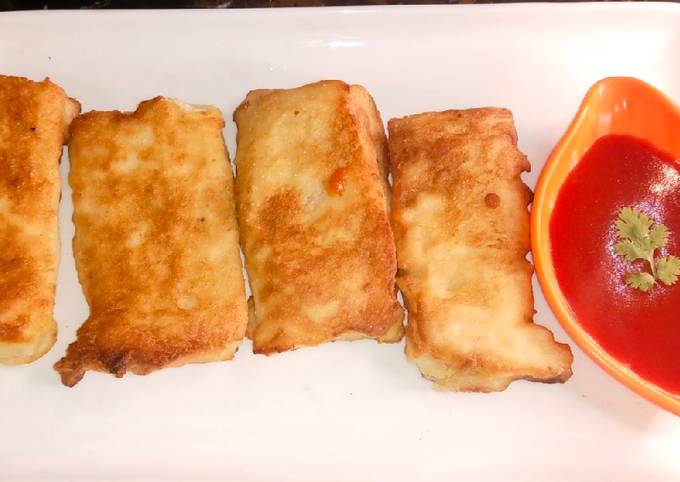 Bread Egg Sandwich 🥪 Recipe by Hira khan - Cookpad