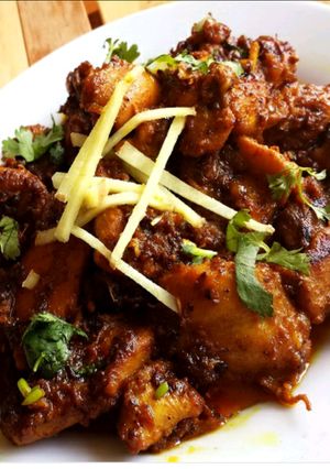 A picture of Ginger Chicken Dry.