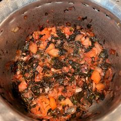 A picture of Alu lal saag.