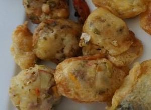 Una foto de Verduras capeadas en bolita o buñuelos rancheros para cuaresma  Martincillo