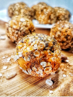 Una foto de Bolitas energéticas de calabaza