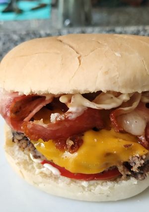 Una foto de Hamburguesas de porotos negros 🍔 (Poroburgers)