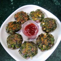 Palak/Spinach Aloo Cutlets A picture of Palak/Spinach Aloo Cutlets.
