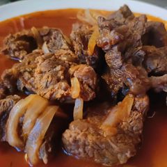 A picture of Goulash.