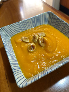 Una foto de Crema de calabaza y boniato