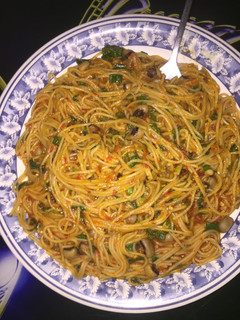A picture of Spaghetti and beans jallof.
