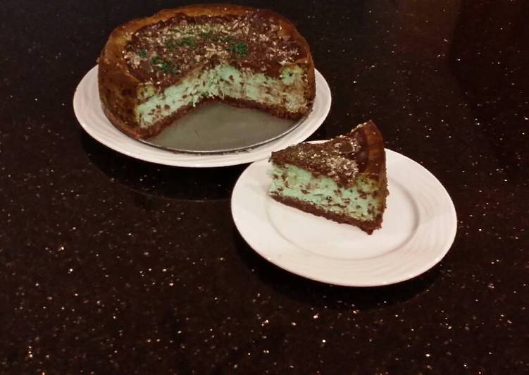 Mint Chococolate Chip Cheesecake  with  a Fudge Brownie Crust