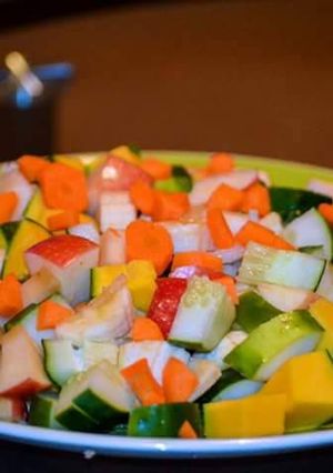 A picture of Fruit Salad.