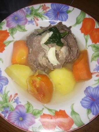 Cara Gampang Menyiapkan Resep Sup tulang sapi yang Lezat Sekali Anti Ribet, Bisa Manjain Lidah