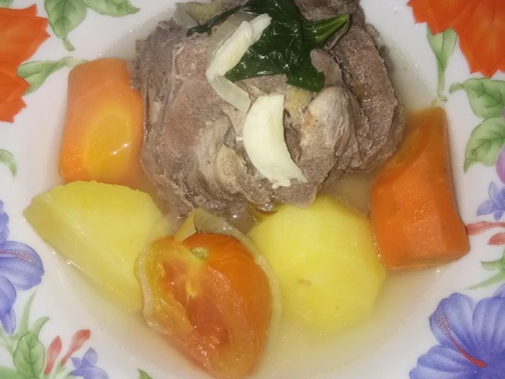 Cara Gampang Menyiapkan Resep Sup tulang sapi yang Lezat Sekali Anti Ribet, Bisa Manjain Lidah