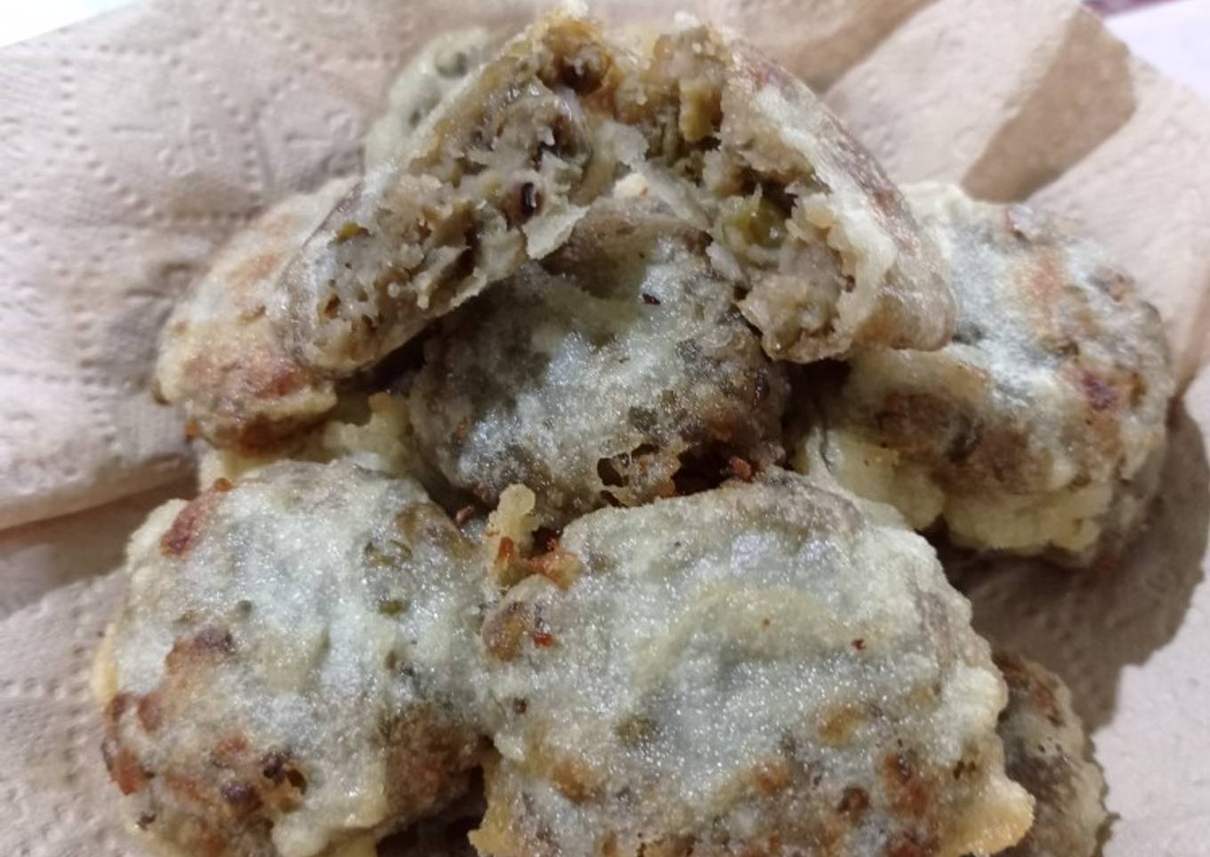 Gandasturi / Kue Kumbu
