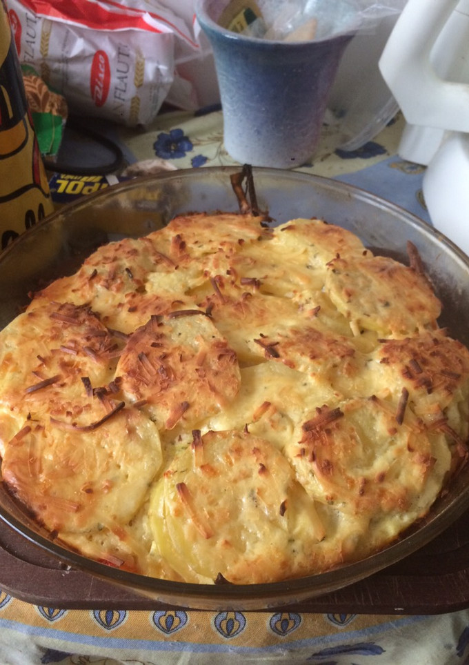 Una foto de Papas al horno con crema de leche