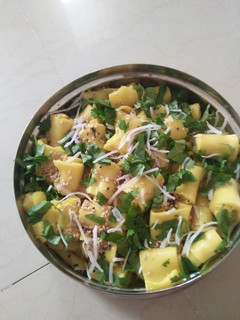 ખાંડવી (Khandvi Recipe In Gujarati) રેસીપી મુખ્ય ફોટો