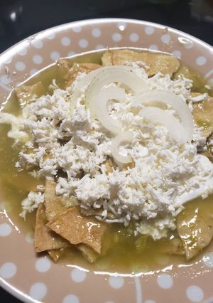 Una foto de Chilaquiles con pollo fit