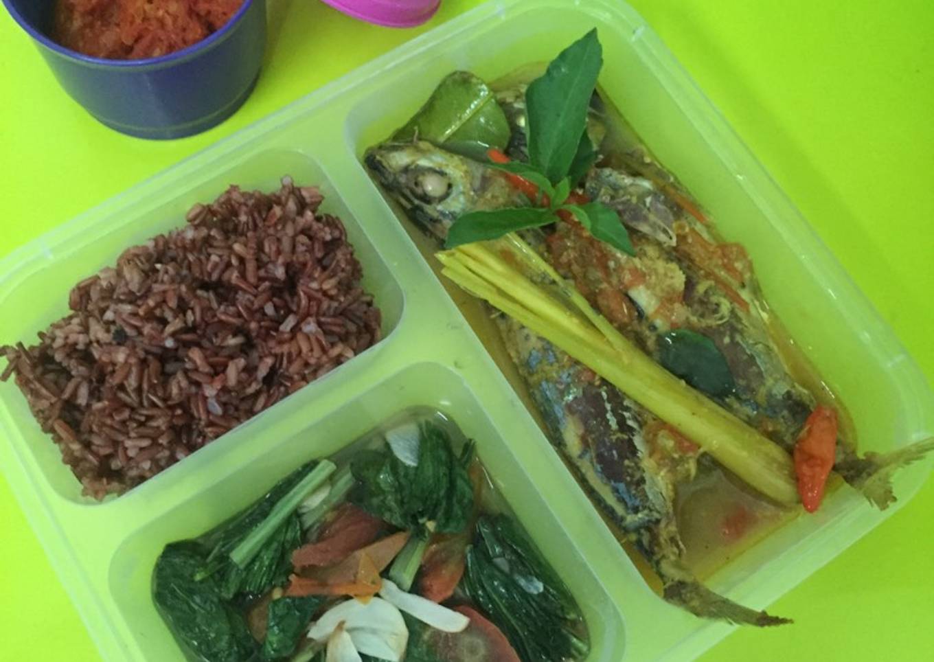 Ikan kembung rebus bumbu rempah(diet hr 2)