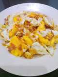 Telor ceplok masak bawangan