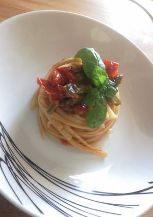 Foto di #566 Linguine con peperoncini verdi e pomodorini 🫑🍅🍝