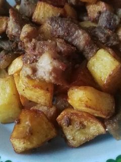 Brassói aprópecsenye szalonnával recept fotója