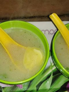 वेजीटेरियन सूप (Vegetarian soup recipe in hindi) रेसिपी मुख्य फोटो