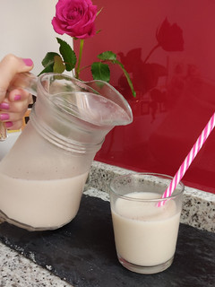 Una foto de Leche de avena/bebida vegetal de avena