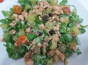 Una foto de confitar tomates cherry