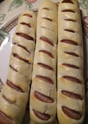 A picture of Sausage rolls :).