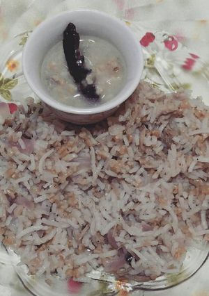 صورة لوصفة شوربة جريش + أرز بالجريش و اللحم😋💖