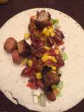 Burrito de cerdo con salchicha