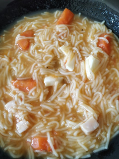 Una foto de Sopa de fideos