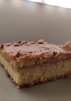 A picture of Bumblebee Almond cake.