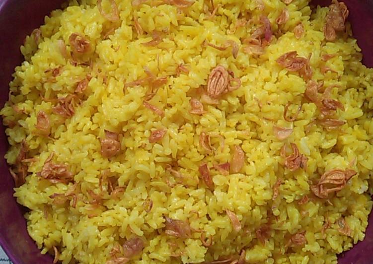 Cara Memasak Nasi Kuning Pulen Anti Gosong Yang Gurih
